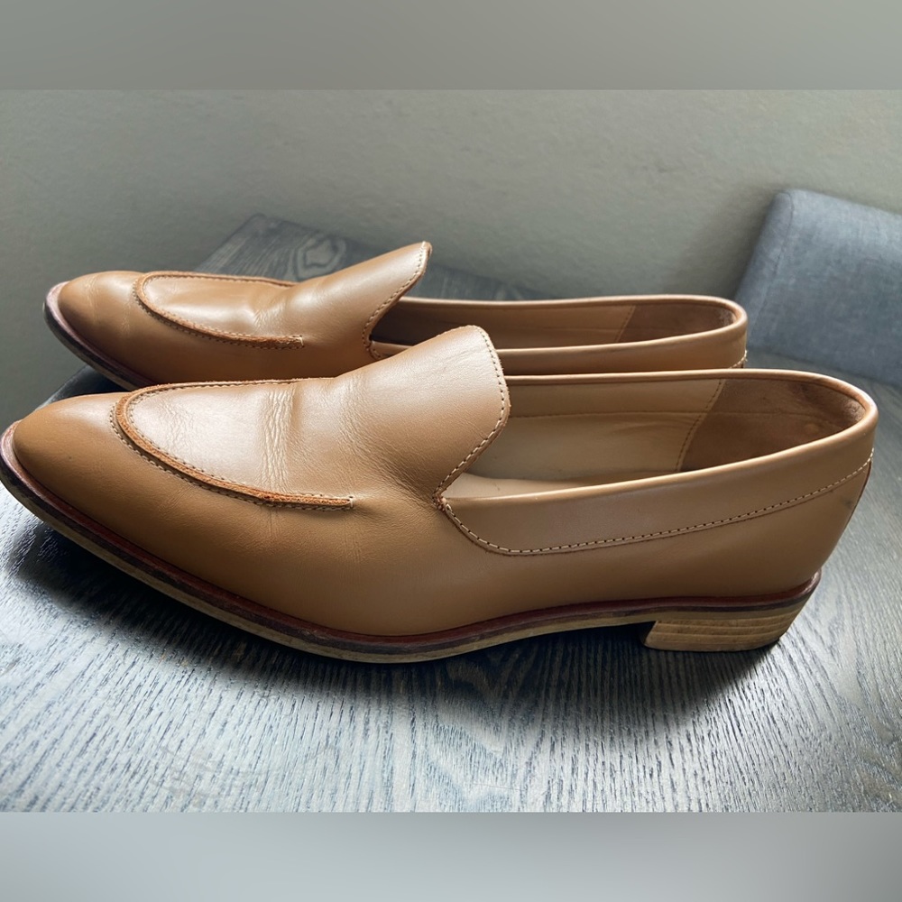 Everlane Tan Women’s Leather Loafers